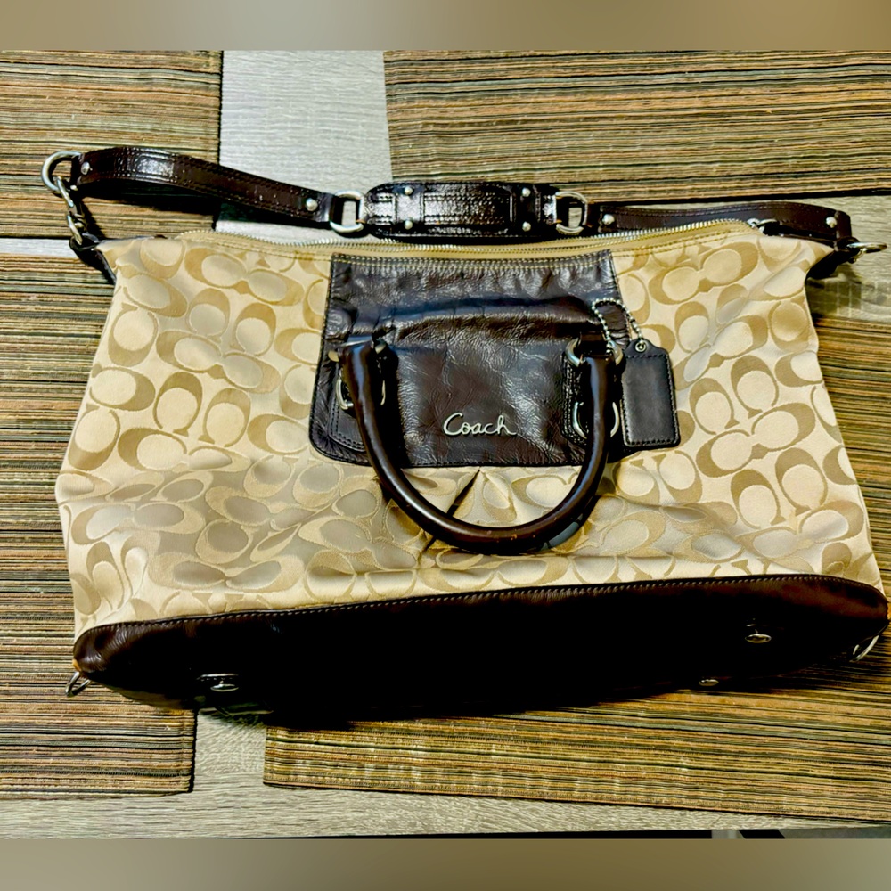 Convertible Coach Large Ashley Satchel / Shoulder Bag